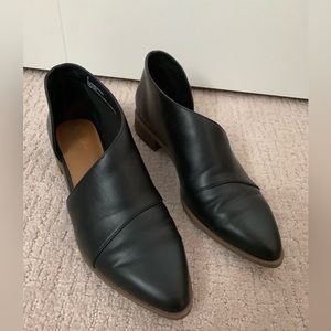 Universal Thread by Target loafers - great condition